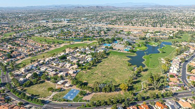 Beautifully remodeled move-in ready home, with spacious living on Arrowhead Country Club in Arizona - for sale on GolfHomes.com, golf home, golf lot