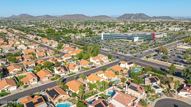 Beautifully remodeled move-in ready home, with spacious living on Arrowhead Country Club in Arizona - for sale on GolfHomes.com, golf home, golf lot