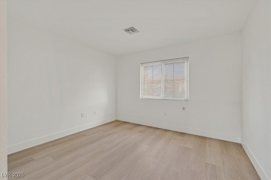 BEAUTIFULLY UPGRADED highly desirable 1384 sqft floorplan with on Highland Falls Golf Club in Nevada - for sale on GolfHomes.com, golf home, golf lot