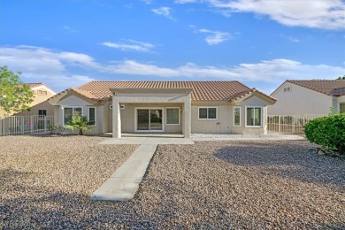 BEAUTIFULLY UPGRADED highly desirable 1384 sqft floorplan with on Highland Falls Golf Club in Nevada - for sale on GolfHomes.com, golf home, golf lot