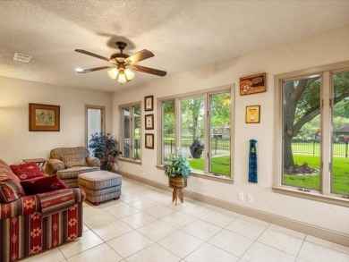 Golf Course Living in Decordova Bend Estates!
Located on the on De Cordova Bend Country Club in Texas - for sale on GolfHomes.com, golf home, golf lot
