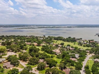 Golf Course Living in Decordova Bend Estates!
Located on the on De Cordova Bend Country Club in Texas - for sale on GolfHomes.com, golf home, golf lot