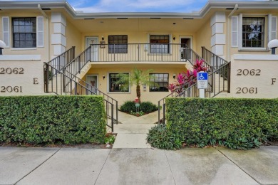 Renovated Dream Condo with Stunning Golf & Lake Views in on The Golf Club of Jupiter in Florida - for sale on GolfHomes.com, golf home, golf lot