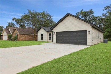 Welcome to your brand-new 3-bedroom, 2-bath beauty offers 1,320 on Idylwild Golf Club in Texas - for sale on GolfHomes.com, golf home, golf lot