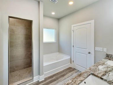 No HOA and located right on the Tanglewood Golf Course! This on Tanglewood Golf Club in Florida - for sale on GolfHomes.com, golf home, golf lot