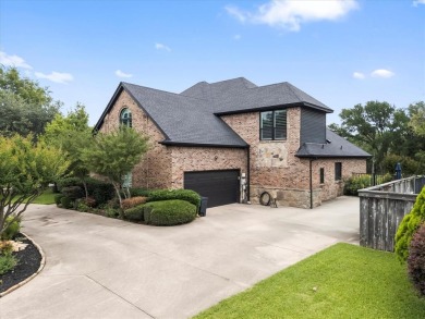 Welcome to this beautifully renovated home perfectly situated in on Iron Horse Golf Course in Texas - for sale on GolfHomes.com, golf home, golf lot