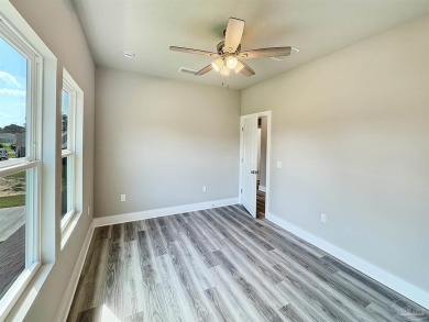 No HOA and located right on the Tanglewood Golf Course! This on Tanglewood Golf Club in Florida - for sale on GolfHomes.com, golf home, golf lot