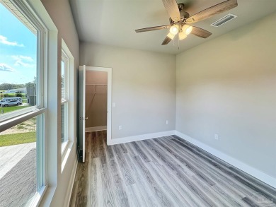 No HOA and located right on the Tanglewood Golf Course! This on Tanglewood Golf Club in Florida - for sale on GolfHomes.com, golf home, golf lot