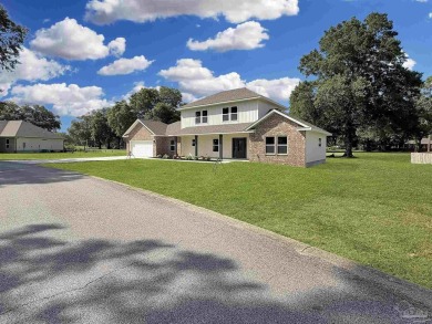 No HOA and located right on the Tanglewood Golf Course! This on Tanglewood Golf Club in Florida - for sale on GolfHomes.com, golf home, golf lot