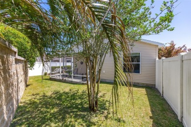 Under contract-accepting backup offers. ^^TURNKEY ^^NEW ROOF^^ 3 on The Links of Spruce Creek in Florida - for sale on GolfHomes.com, golf home, golf lot