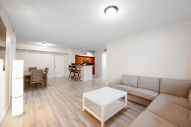 Don't miss this chance to own a beautifully 3-bedroom on Palm Beach Polo and Country Club in Florida - for sale on GolfHomes.com, golf home, golf lot