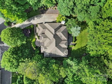 Don't miss this gorgeous custom estate home located in the on Springfield Golf Course in South Carolina - for sale on GolfHomes.com, golf home, golf lot