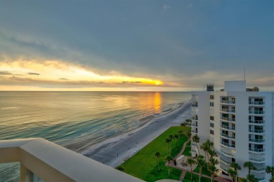 Rarely available and beautifully renovated 11th floor Penthouse on Links on Longboat Golf Club in Florida - for sale on GolfHomes.com, golf home, golf lot