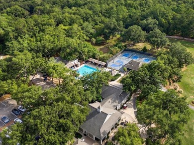 TURN KEY! NEW BLINDS INSTALLED THROUGHOUT THE HOME! Located on a on Haile Plantation Golf and Country Club in Florida - for sale on GolfHomes.com, golf home, golf lot