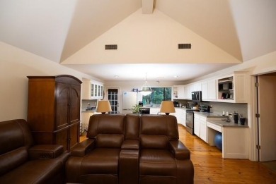 Welcome to this charming home nestled within the private, gated on Holly Lake Ranch Golf Club in Texas - for sale on GolfHomes.com, golf home, golf lot