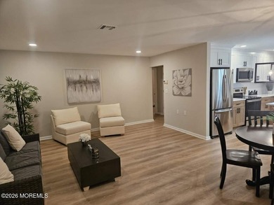 What is there to say--another beautiful Baronet has hit the on Greenbriar Woodlands in New Jersey - for sale on GolfHomes.com, golf home, golf lot