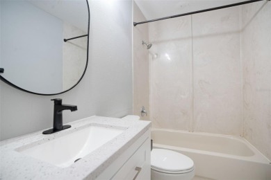 Are you looking for a maintenance free lifestyle with plenty of on The Meadows Golf and Country Club in Florida - for sale on GolfHomes.com, golf home, golf lot