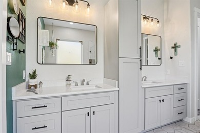 LUXURY MODERN FARMHOUSE WITH RIVER VIEWS & WALK OUT BASEMENT IN on Pecan Plantation Country Club in Texas - for sale on GolfHomes.com, golf home, golf lot