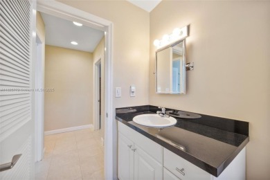 Welcome to your move-in-ready oasis in desirable Kendale South! on Killian Greens Golf Club in Florida - for sale on GolfHomes.com, golf home, golf lot