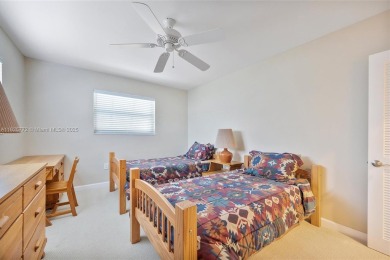 Welcome to your move-in-ready oasis in desirable Kendale South! on Killian Greens Golf Club in Florida - for sale on GolfHomes.com, golf home, golf lot