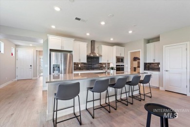 Welcome to effortless living in the heart of Valor, Kuna's on Falcon Crest Golf Club in Idaho - for sale on GolfHomes.com, golf home, golf lot