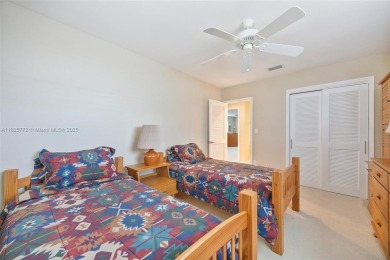 Welcome to your move-in-ready oasis in desirable Kendale South! on Killian Greens Golf Club in Florida - for sale on GolfHomes.com, golf home, golf lot