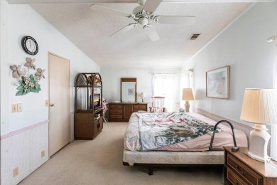 55+ COMMUNITY - Investor Alert: Diamond in the Rough!  Calling on Lake Fairways Country Club in Florida - for sale on GolfHomes.com, golf home, golf lot