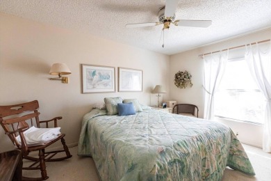 55+ COMMUNITY - Investor Alert: Diamond in the Rough!  Calling on Lake Fairways Country Club in Florida - for sale on GolfHomes.com, golf home, golf lot