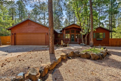 Stunning turnkey-furnished home in Pinetop Lakes with coveted on Pinetop Lakes Country Club in Arizona - for sale on GolfHomes.com, golf home, golf lot