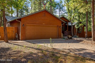 Stunning turnkey-furnished home in Pinetop Lakes with coveted on Pinetop Lakes Country Club in Arizona - for sale on GolfHomes.com, golf home, golf lot