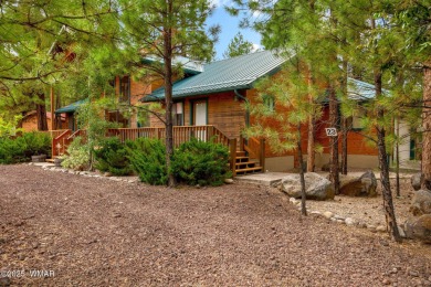 Charming Cabin in Pinetop Lakes. Tucked away on a quiet on Pinetop Lakes Country Club in Arizona - for sale on GolfHomes.com, golf home, golf lot