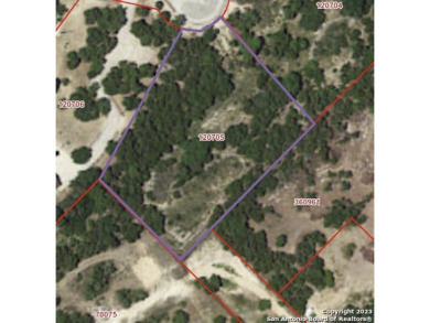 Welcome to your slice of the Texas Hill Country! This stunning 1 on Canyon Lake Golf Club in Texas - for sale on GolfHomes.com, golf home, golf lot
