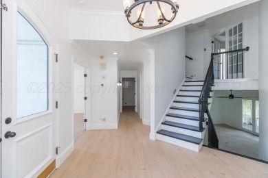 Welcome to 3 Sutton Place, a beautifully remodeled tri-level on Tascosa Country Club in Texas - for sale on GolfHomes.com, golf home, golf lot