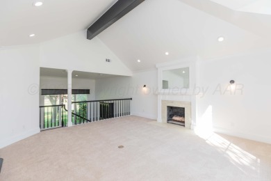 Welcome to 3 Sutton Place, a beautifully remodeled tri-level on Tascosa Country Club in Texas - for sale on GolfHomes.com, golf home, golf lot