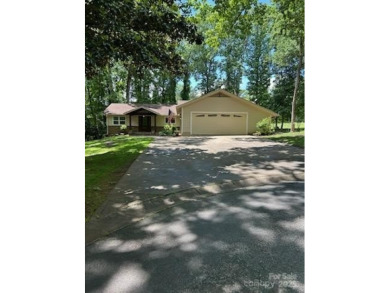 Don't let this beautifully updated three bedroom ranch style on River Hills Country Club in South Carolina - for sale on GolfHomes.com, golf home, golf lot