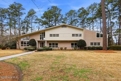 Experience exceptional living in this unique home positioned on on  in North Carolina - for sale on GolfHomes.com, golf home, golf lot