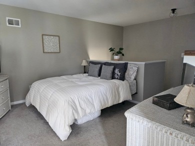 This beautifully decorated and completely renovated townhome is on Heather Ridge Golf Club in Illinois - for sale on GolfHomes.com, golf home, golf lot