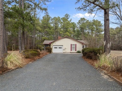Welcome to easy living in this comfortable 1800 square foot on Deercroft Golf and Country Club in North Carolina - for sale on GolfHomes.com, golf home, golf lot