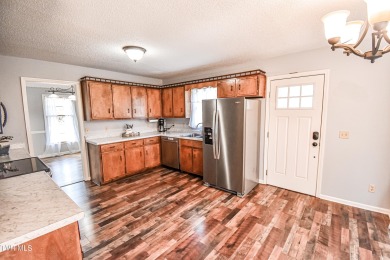 This gorgeous Cape Cod Colonial home is located in the heart of on Tri Cities Golf Club in Tennessee - for sale on GolfHomes.com, golf home, golf lot