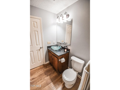 This gorgeous Cape Cod Colonial home is located in the heart of on Tri Cities Golf Club in Tennessee - for sale on GolfHomes.com, golf home, golf lot