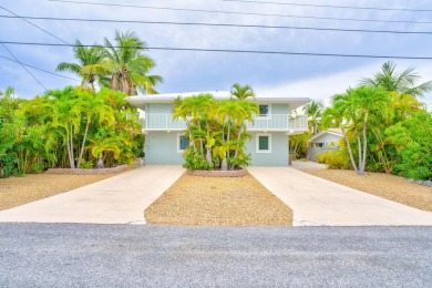 Fantastic 6 Bedroom, 4 Bath 3,248 sq. ft. waterfront pool home on Key Colony Beach Golf Course in Florida - for sale on GolfHomes.com, golf home, golf lot