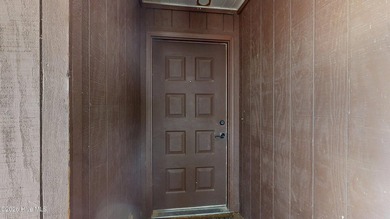 Completely Furnished Golf Front Condo!! This turnkey condo is on Hyland Golf Club in North Carolina - for sale on GolfHomes.com, golf home, golf lot