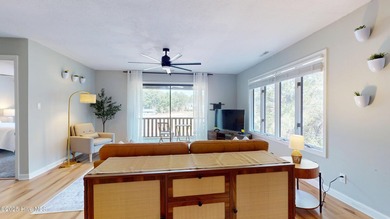 Completely Furnished Golf Front Condo!! This turnkey condo is on Hyland Golf Club in North Carolina - for sale on GolfHomes.com, golf home, golf lot