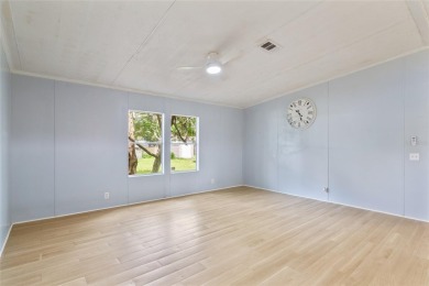 Charming Renovated 3-Bedroom Home Near Manatee Springs!
 on Chiefland Golf and Country Club in Florida - for sale on GolfHomes.com, golf home, golf lot