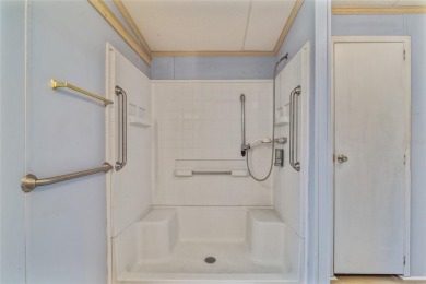 Charming Renovated 3-Bedroom Home Near Manatee Springs!
 on Chiefland Golf and Country Club in Florida - for sale on GolfHomes.com, golf home, golf lot