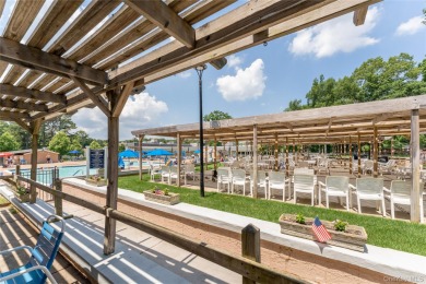 Beautiful End unit 2 Bedrooms 1.5 Baths 1 Car Garage and Heated on Leisure Village Golf Course in New York - for sale on GolfHomes.com, golf home, golf lot