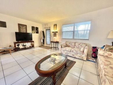 Discover the perfect blend of comfort and convenience in this on Kings Point Golf -Flanders Way in Florida - for sale on GolfHomes.com, golf home, golf lot