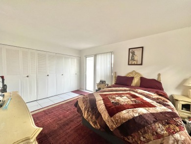 Discover the perfect blend of comfort and convenience in this on Kings Point Golf -Flanders Way in Florida - for sale on GolfHomes.com, golf home, golf lot