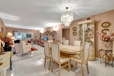 WYNMOOR--SUPER ACTIVE ADULT COMMUNITY! Welcome to Unit D2 on Wynmoor Golf Course in Florida - for sale on GolfHomes.com, golf home, golf lot