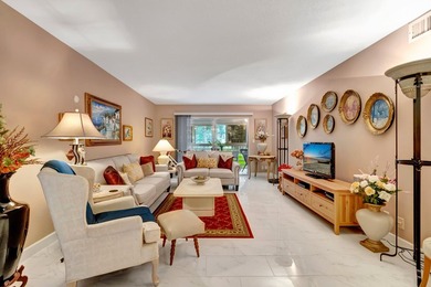 WYNMOOR--SUPER ACTIVE ADULT COMMUNITY! Welcome to Unit D2 on Wynmoor Golf Course in Florida - for sale on GolfHomes.com, golf home, golf lot